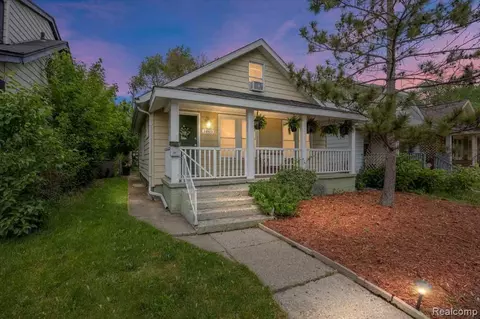1469 Browning St, Ferndale, MI 48220