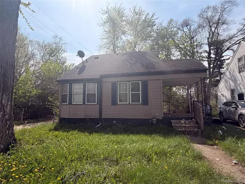 9529 Auburn St, Detroit, MI 48228
