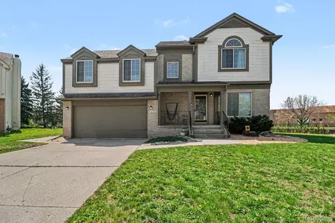 1640 Estates Dr, Detroit, MI 48206