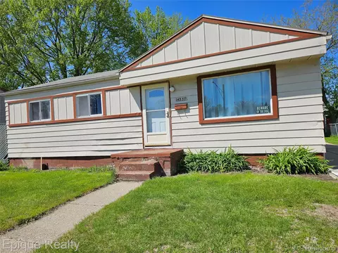 14337 Leonard Ave, Warren, MI 48089