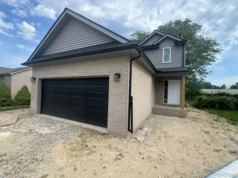 20220 Finley St, Clinton Township, MI 48035