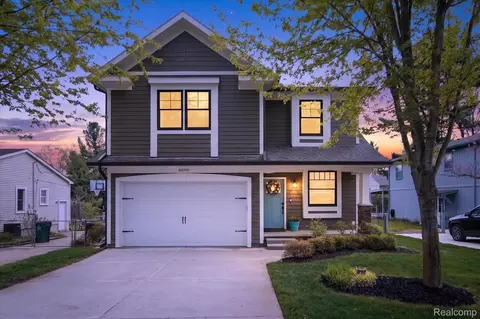46099 Neeson St, Northville, MI 48167