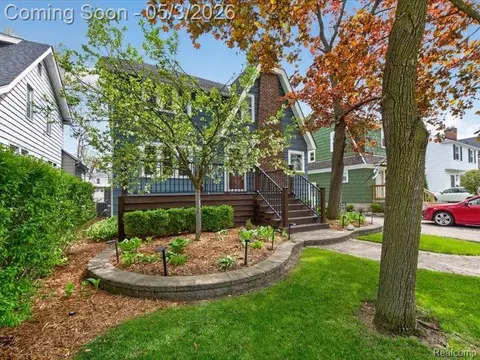 1115 Irving Ave, Royal Oak, MI 48067