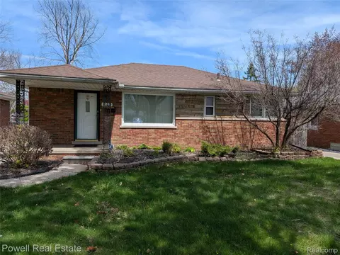 22679 Oconnor St, Saint Clair Shores, MI 48080