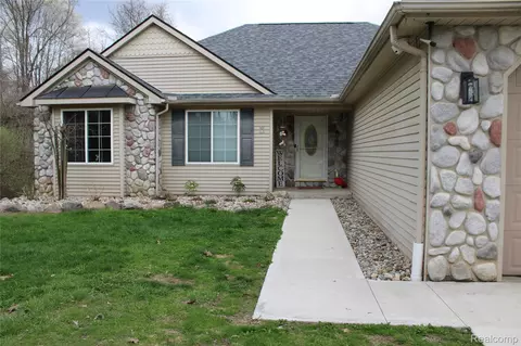 3255 Burning Tree Ln, Arcadia, MI 48412