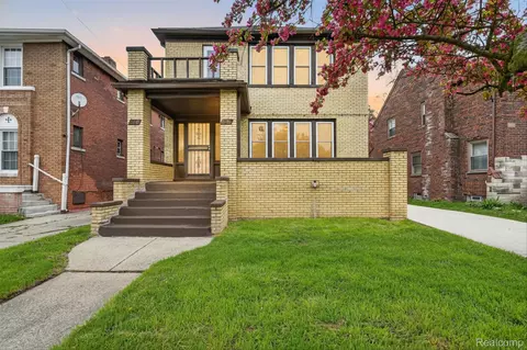 368 Piper Blvd, Detroit, MI 48215