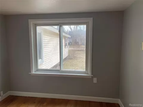 Bedroom - 8285 Pilgrim, Washington, MI 48094 photo 2 of 5