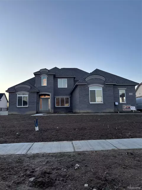 32696 Adam Brown Dr, Brownstown, MI 48173