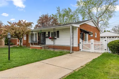 6633 Shadowlawn St, Dearborn Heights, MI 48127