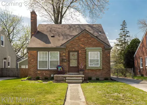 201 N Rembrandt Ave, Royal Oak, MI 48067