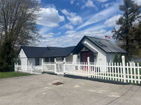 Exterior - 1849 E Pratt Lake Rd, Sage, MI 48624 photo 5 of 10
