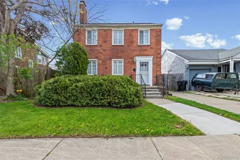 14344 Scripps St, Detroit, MI 48215