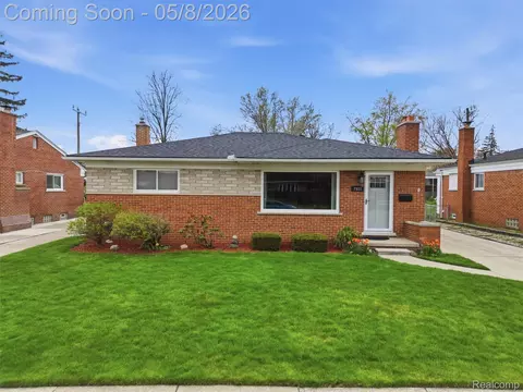 7911 Beatrice, Westland, MI 48185