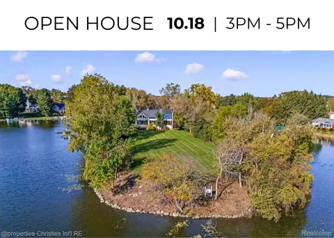 4912 Oakwood Ct, Commerce, MI 48382
