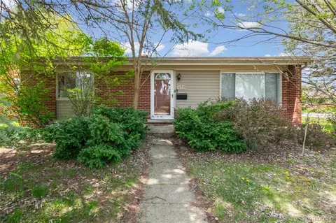 30539 Longfellow Ave, Madison Heights, MI 48071
