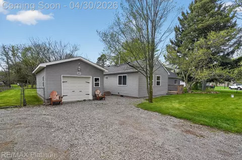 2417 Howald Ave, Flint, MI 48504