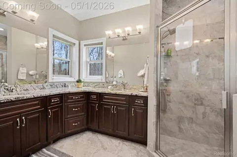 Bath - 4912 Rosy Dr, Leonard, MI 48367 photo 1 of 2