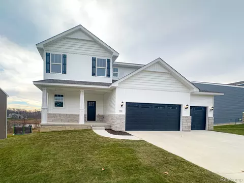 579 Round Rock, Marion, MI 48843