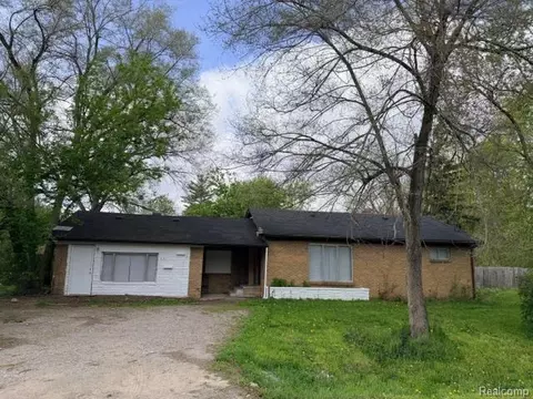 3091 Bertha Ave, Mount Morris, MI 48504