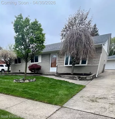 1668 Castleton Dr, Troy, MI 48083