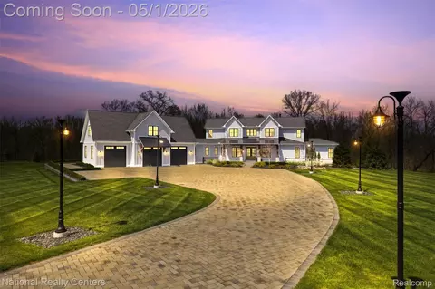 2947 7 Mile Rd, Northfield, MI 48178