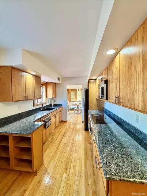 Kitchen - 10655 Beardslee Rd, Perry, MI 48872 photo 1 of 5