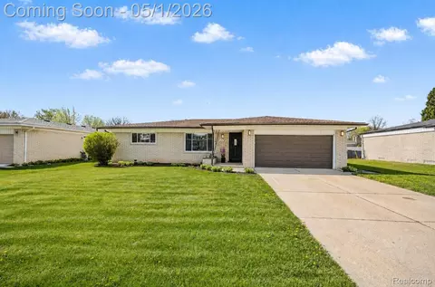 36299 Gregory Dr, Sterling Heights, MI 48312