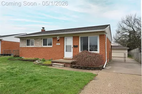 27807 Delton St, Madison Heights, MI 48071