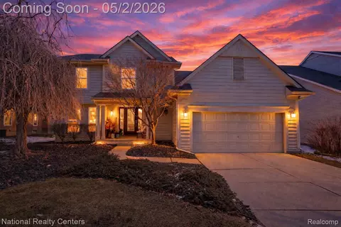 260 Cherry Grove Ln, Commerce, MI 48390