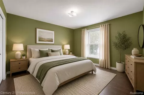 Bedroom - 49385 Central Park E, Shelby Township, MI 48317 photo 1 of 5