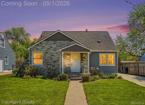 3744 Robina Ave, Berkley, MI 48072