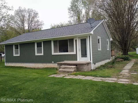 8195 Talladay Rd, Augusta, MI 48190