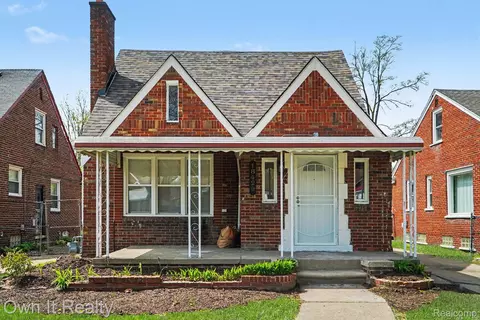 18429 Strathmoor St, Detroit, MI 48235