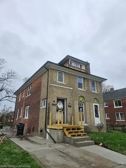 1947 Clairmount St, Detroit, MI 48206