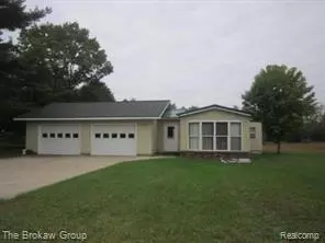 1104 La Salle Ave, Waterford, MI 48328