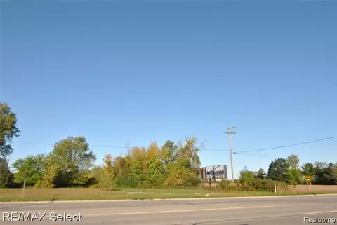 6483 Bay, Kochville, MI 48604