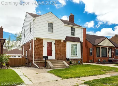 15223 Thomas Ave, Allen Park, MI 48101