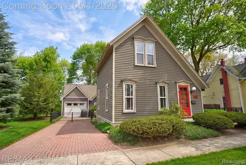 452 Butler St, Northville, MI 48167