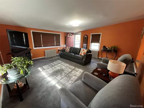 Living - 12660 Grafton Rd, Ash, MI 48117 photo 2 of 4