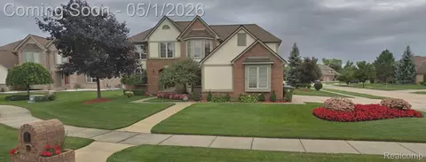 14428 Glen Eagle Ct, Shelby Township, MI 48315