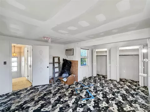 Bedroom - 768 Washington Rd, Grosse Pointe, MI 48230 photo 5 of 8