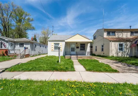 2346 Bloomfield St, Melvindale, MI 48122