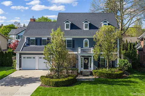 1640 Northlawn Blvd, Birmingham, MI 48009