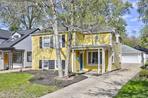 928 Marywood Dr, Royal Oak, MI 48067
