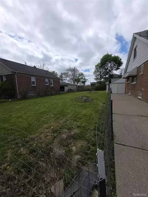 7309 Ternes St, Dearborn, MI 48126 photo 11