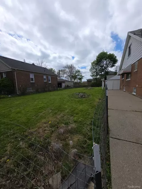 7309 Ternes St, Dearborn, MI 48126 photo 8