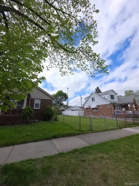 7309 Ternes St, Dearborn, MI 48126 photo 5
