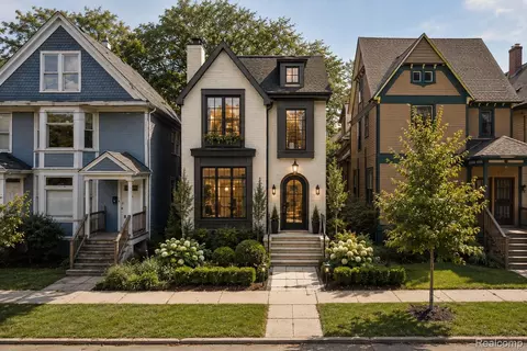 7922 Saint Paul St, Detroit, MI 48214