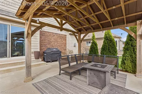 Other - 20620 Misty Brook Ct, Macomb, MI 48044 photo 10 of 12