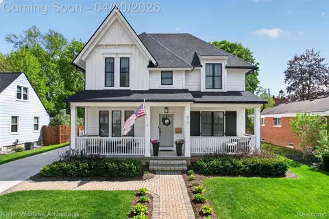 917 Hartsough St, Plymouth, MI 48170